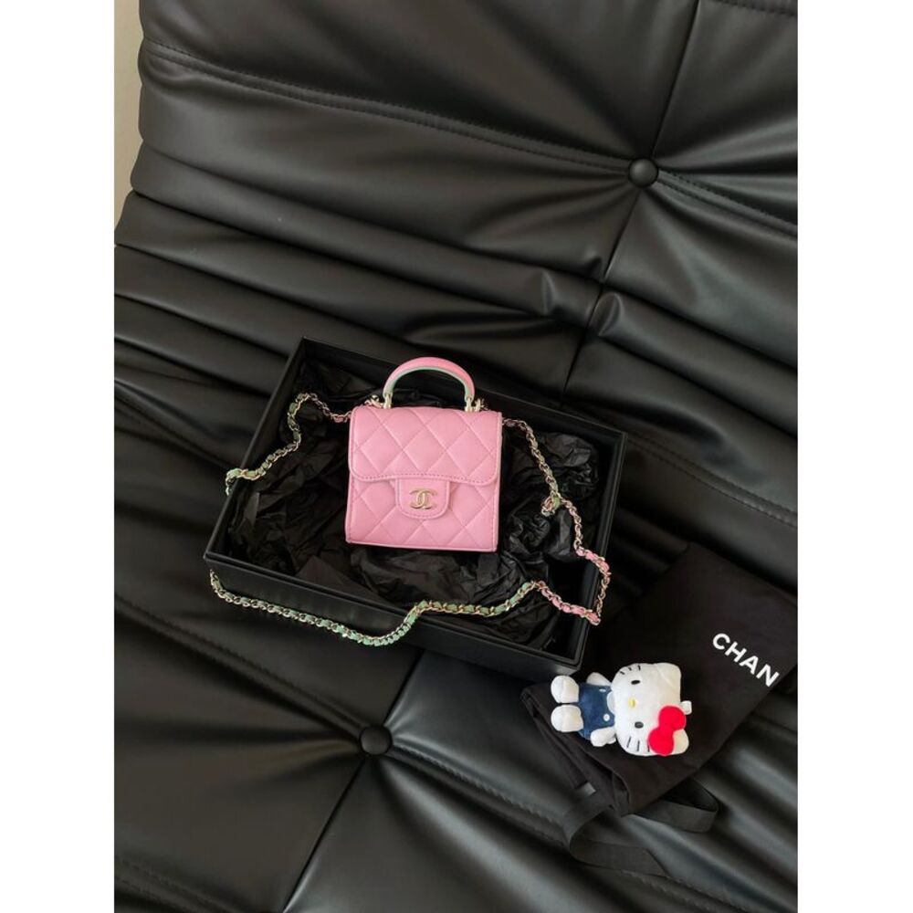 Chanel Women Pre-Loved Bag Very Good Condition
